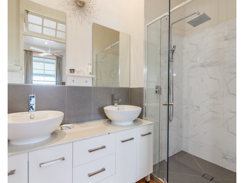 59 Muir Street, Cannon Hill QLD 4170