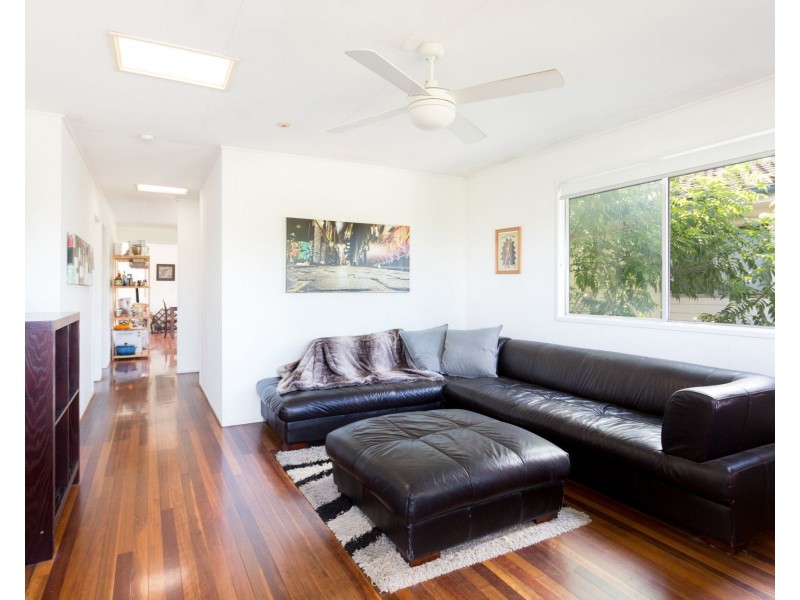 12 Karthina Street, Bulimba QLD 4171