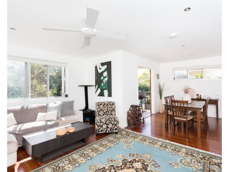 12 Karthina Street, Bulimba QLD 4171