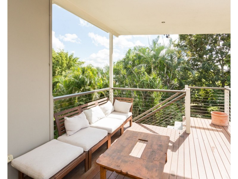 12 Karthina Street, Bulimba QLD 4171