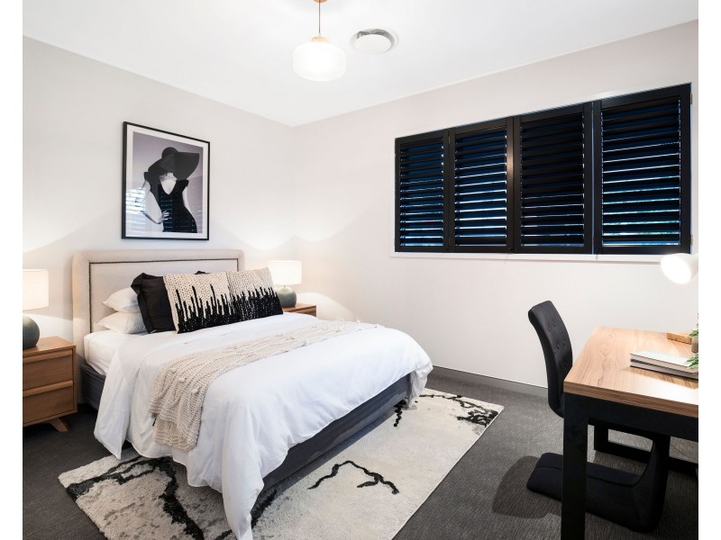 73 Agnew Street, Norman Park QLD 4170