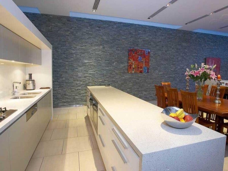 43 Waterline Crescent, Bulimba QLD 4171