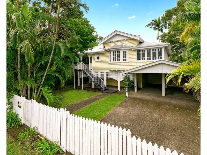 21 Mullens Street, Hawthorne QLD 4171