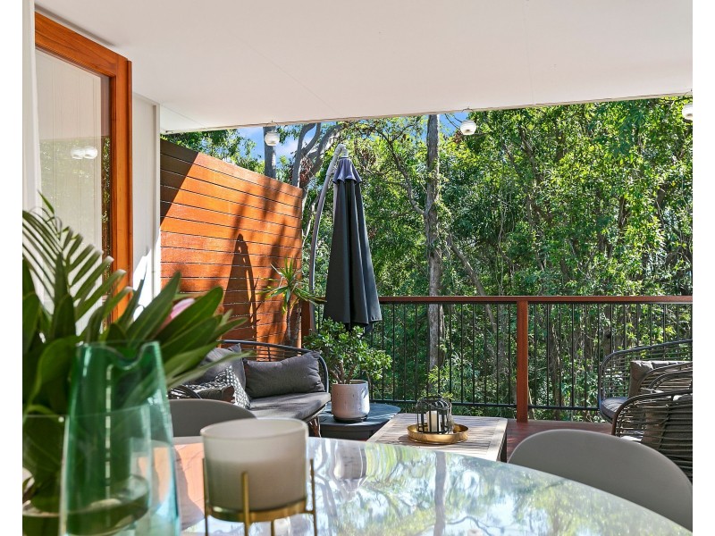 2/36 Andrew Street, Balmoral QLD 4171