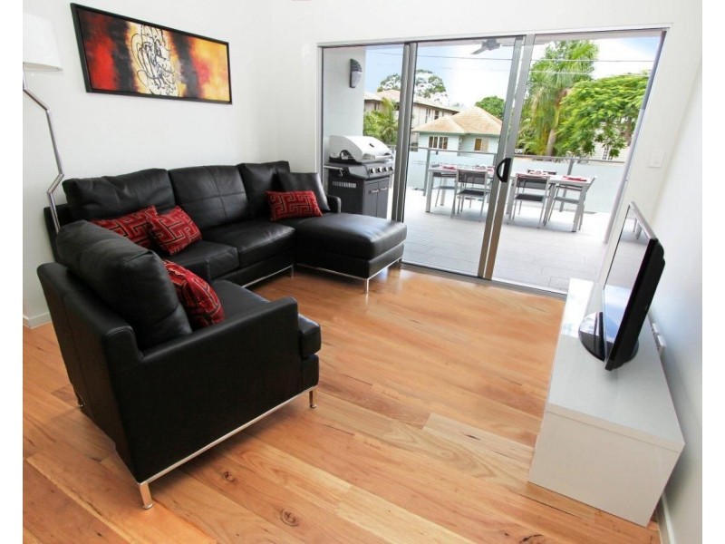 6/2 Barramul Street, Bulimba QLD 4171