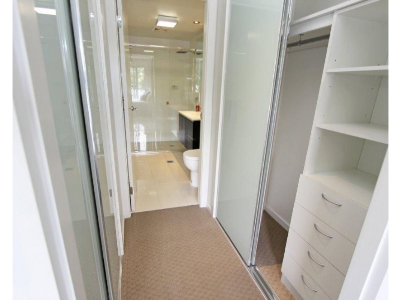 6/2 Barramul Street, Bulimba QLD 4171