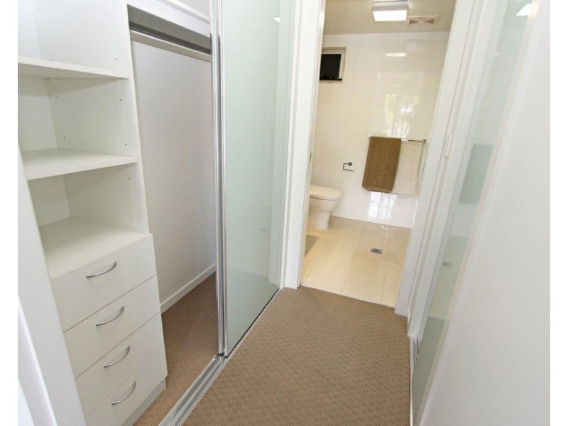 6/2 Barramul Street, Bulimba QLD 4171