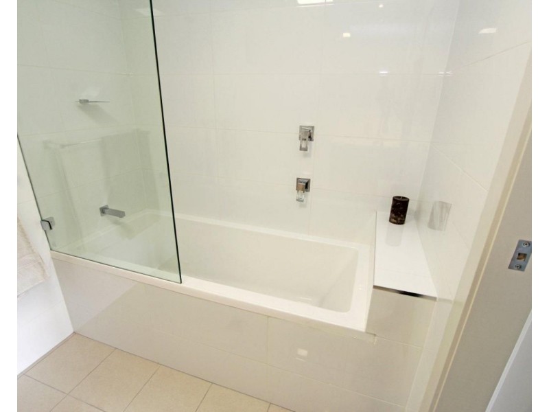 6/2 Barramul Street, Bulimba QLD 4171