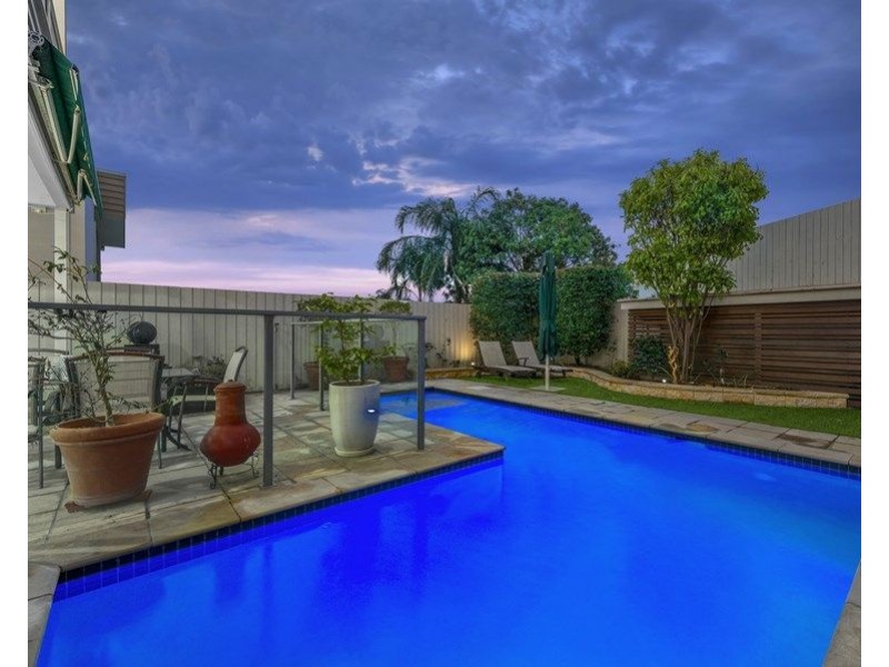 45 Harrison Street, Bulimba QLD 4171