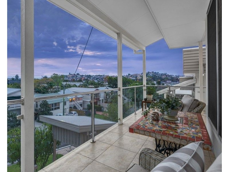 45 Harrison Street, Bulimba QLD 4171