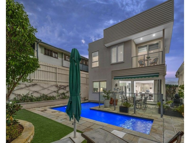 45 Harrison Street, Bulimba QLD 4171