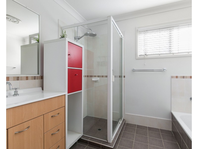 118 Ekibin Road, Annerley QLD 4103