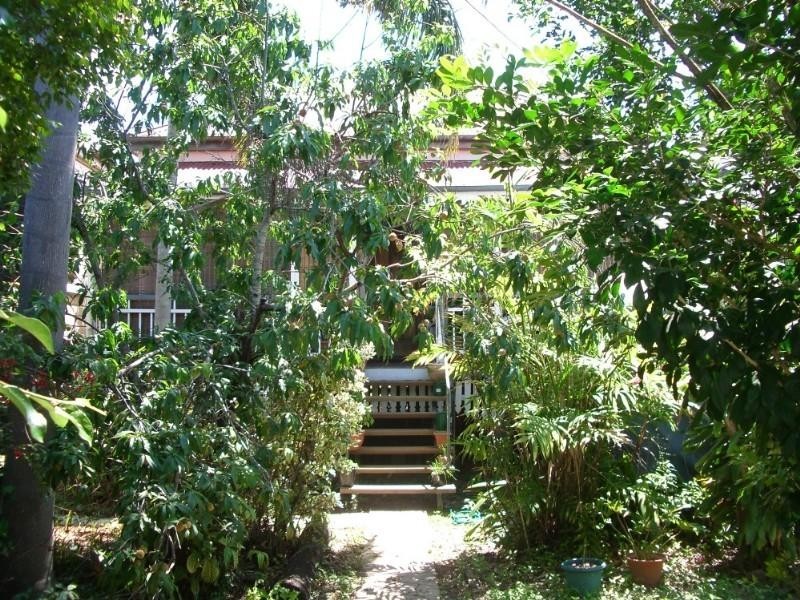 45 Fisher Street, East Brisbane QLD 4169