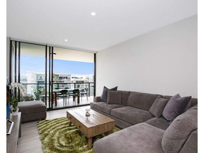 803/8 Hunt Street, Hamilton QLD 4007