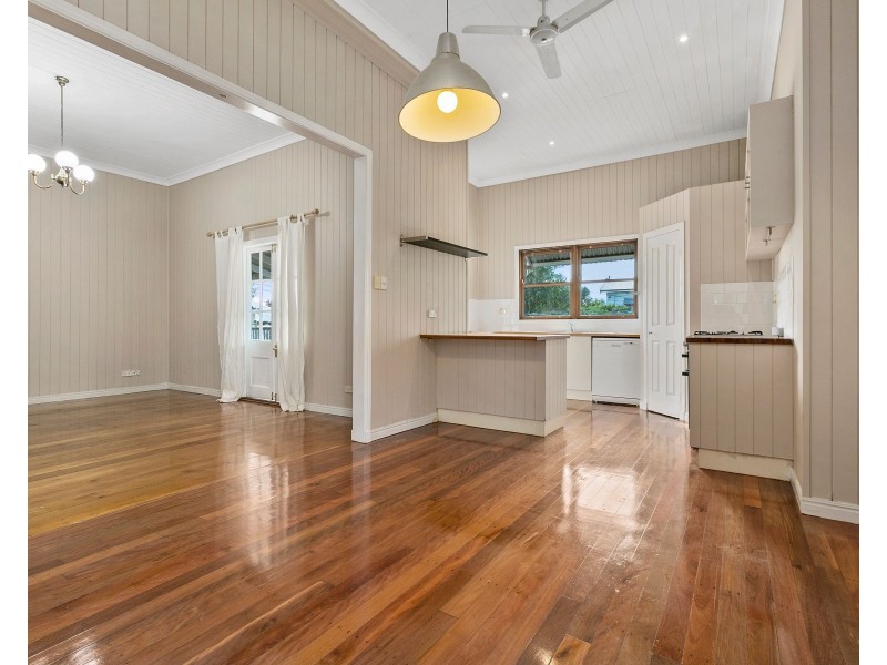 26 Lindsay Street, Hawthorne QLD 4171