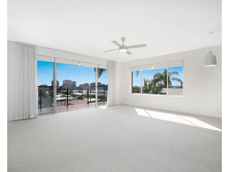 5/26 Wordsworth Street, Bulimba QLD 4171