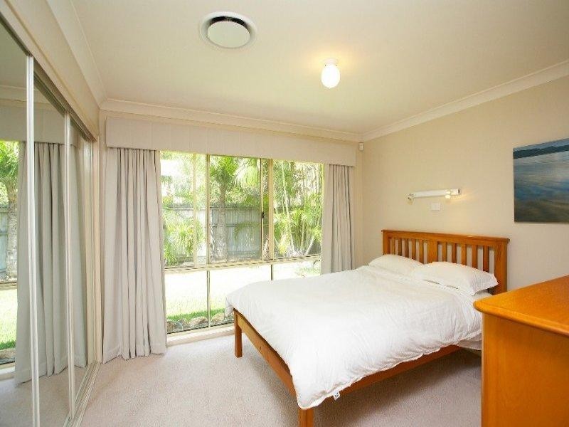 8 Parklane Place, Bulimba QLD 4171