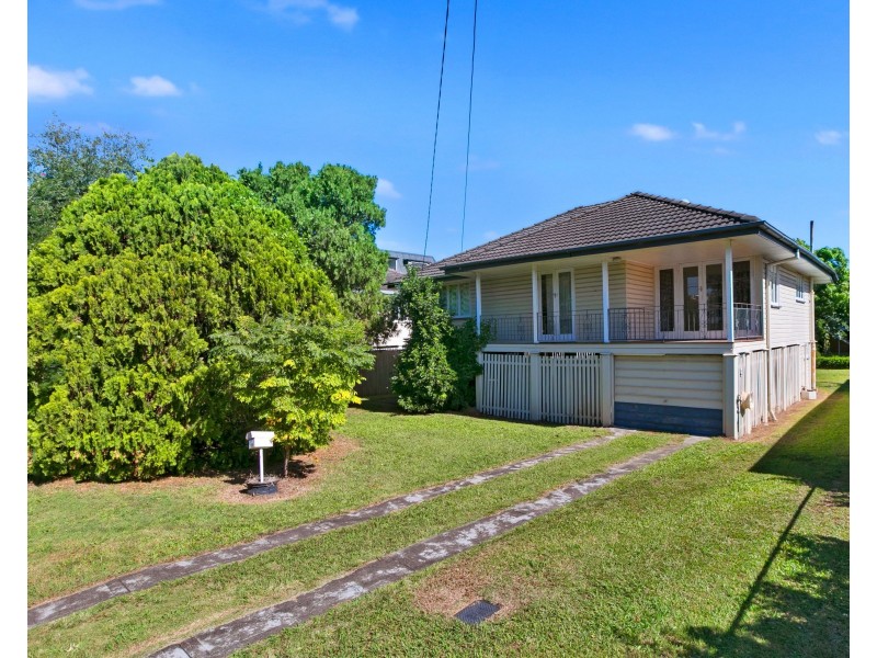 13 Bevis Street, Bulimba QLD 4171