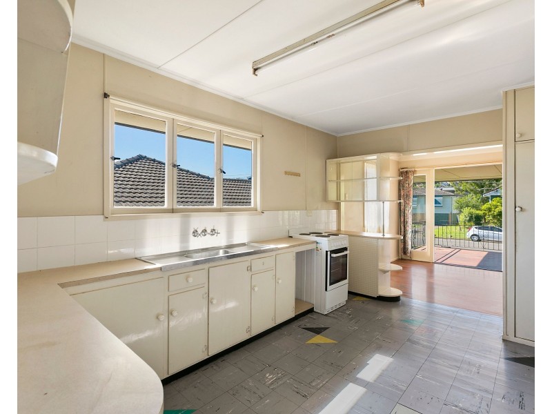 13 Bevis Street, Bulimba QLD 4171