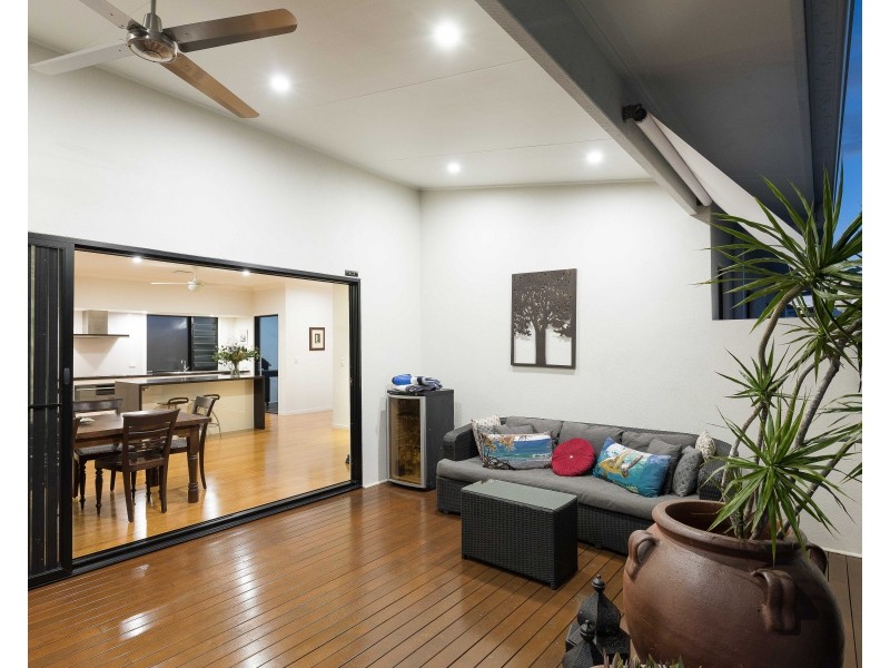 15 Kuranda Street, Balmoral QLD 4171