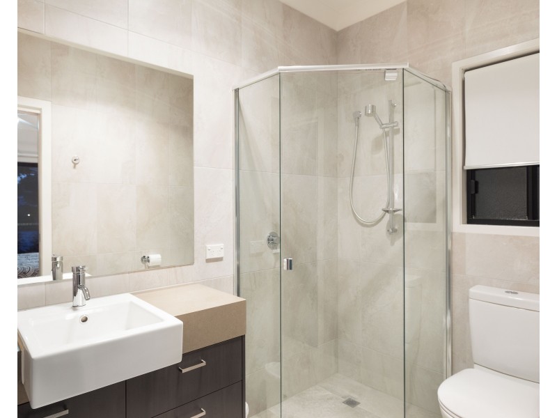 15 Kuranda Street, Balmoral QLD 4171