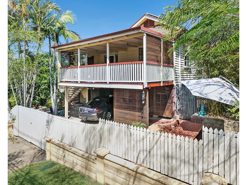 95 Thynne Avenue, Norman Park QLD 4170