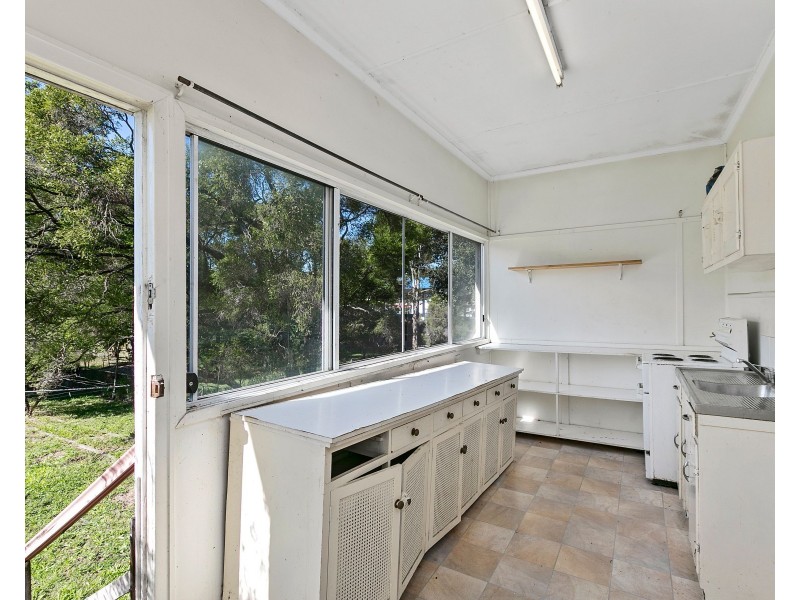 11 Douglas Road, Rocklea QLD 4106