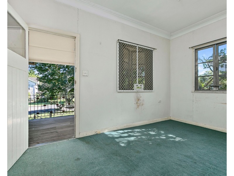 11 Douglas Road, Rocklea QLD 4106