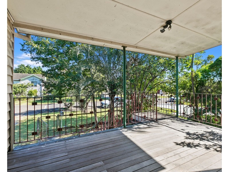 11 Douglas Road, Rocklea QLD 4106