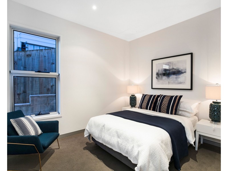 73 Agnew Street, Norman Park QLD 4170