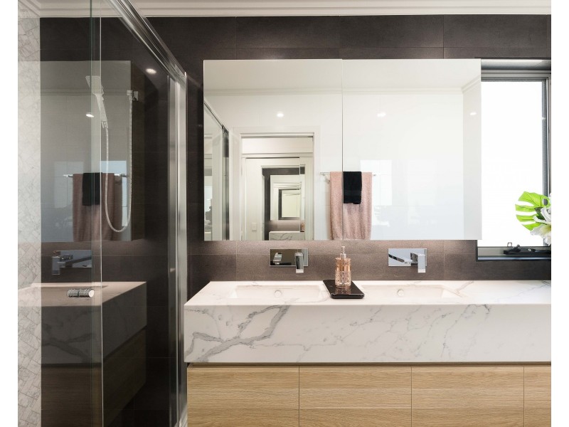 17/36 Eighth Avenue, Coorparoo QLD 4151