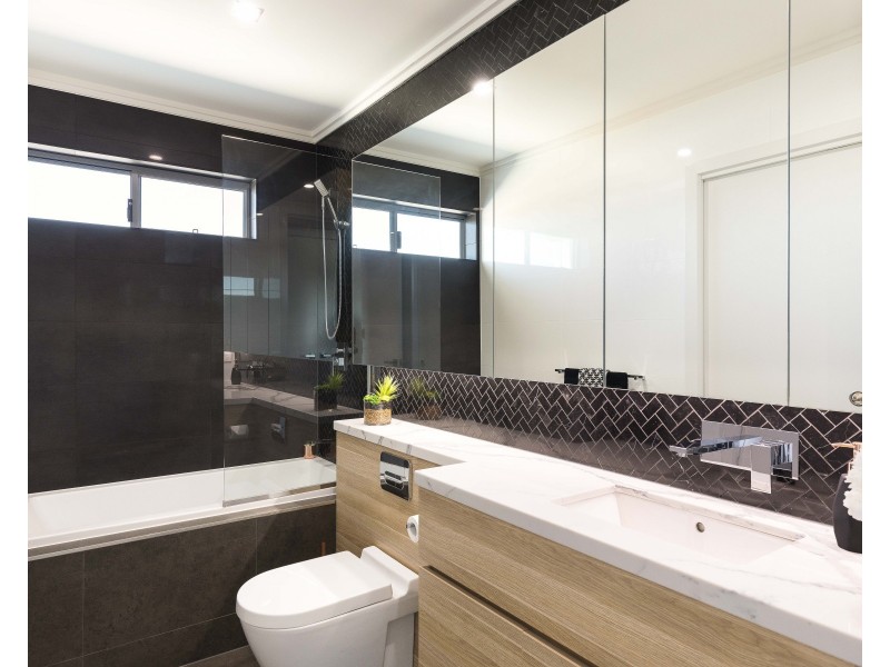 17/36 Eighth Avenue, Coorparoo QLD 4151