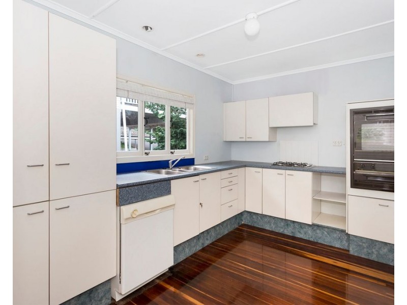 523 D’Arcy Road, Camp Hill QLD 4152