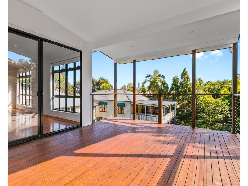 112 Kingsbury Street, Norman Park QLD 4170