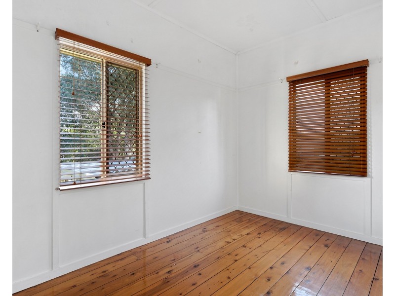 22 Nettleton Crescent, Moorooka QLD 4105