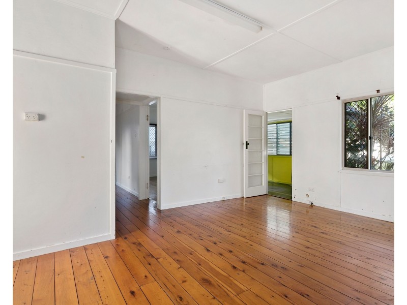 22 Nettleton Crescent, Moorooka QLD 4105