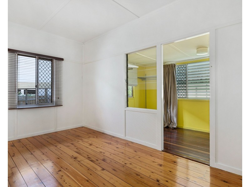 22 Nettleton Crescent, Moorooka QLD 4105