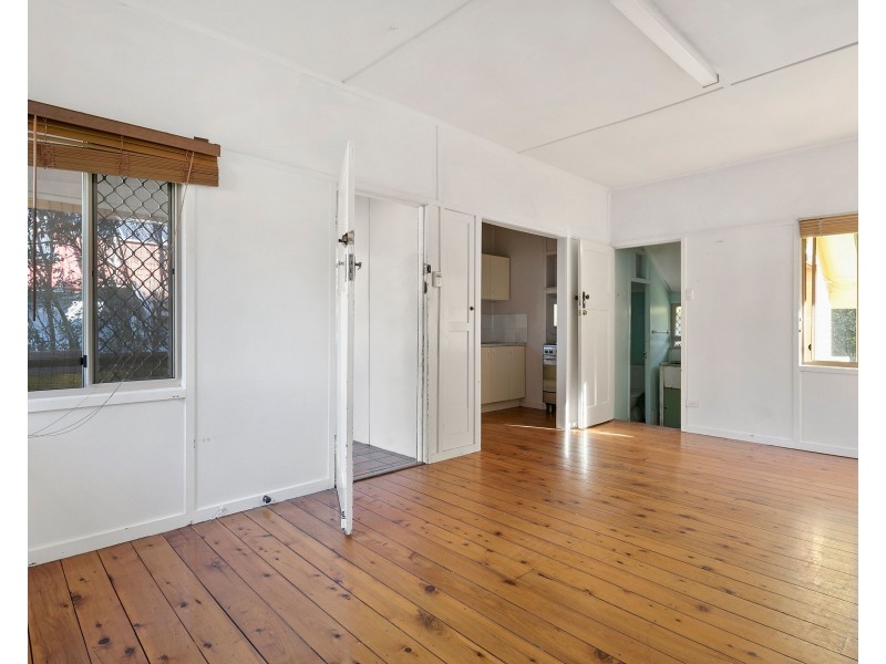 22 Nettleton Crescent, Moorooka QLD 4105