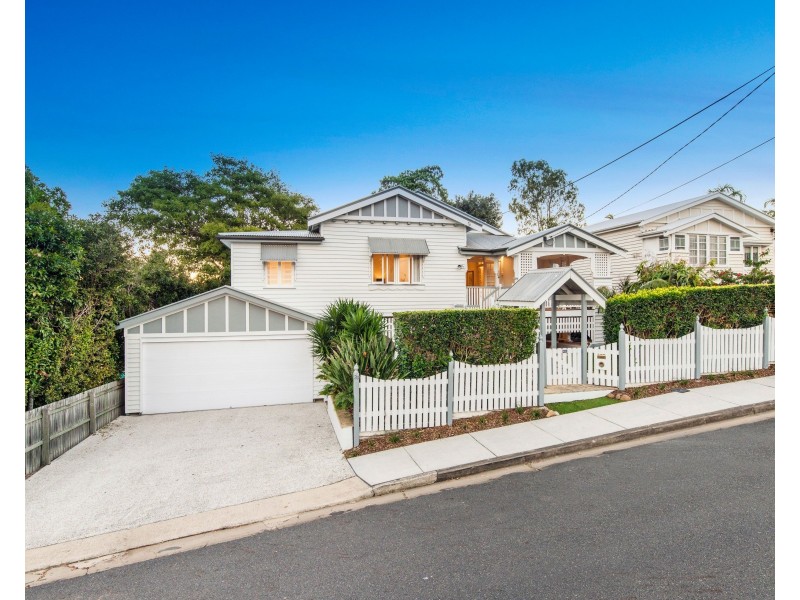 29 Tarana Street, Camp Hill QLD 4152