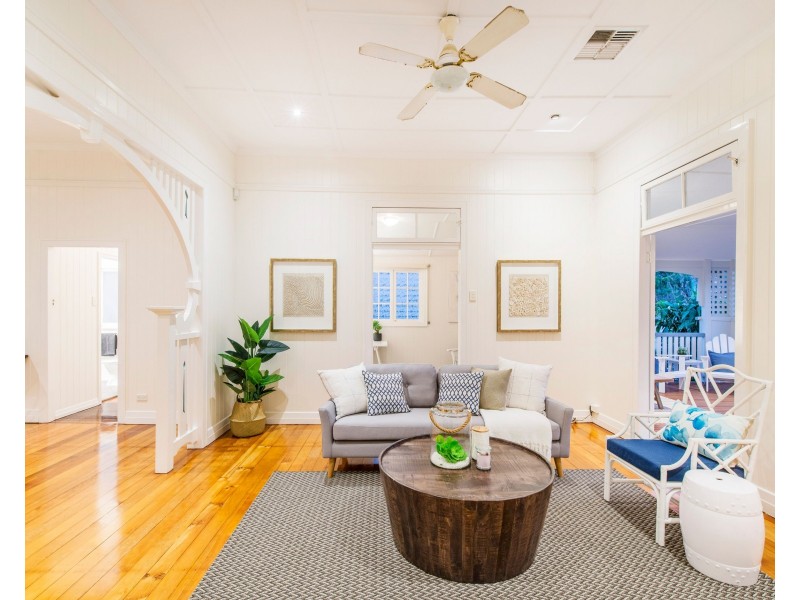 29 Tarana Street, Camp Hill QLD 4152