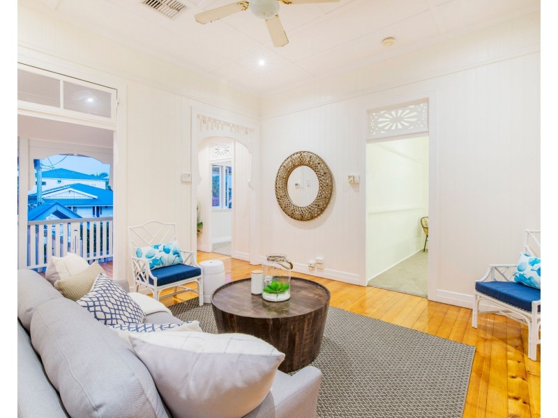 29 Tarana Street, Camp Hill QLD 4152