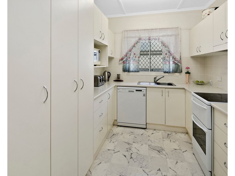 51 Gallipoli Road, Carina Heights QLD 4152