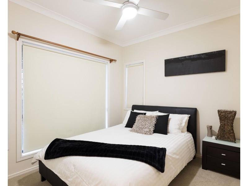 3 Belgrave Place, Carindale QLD 4152