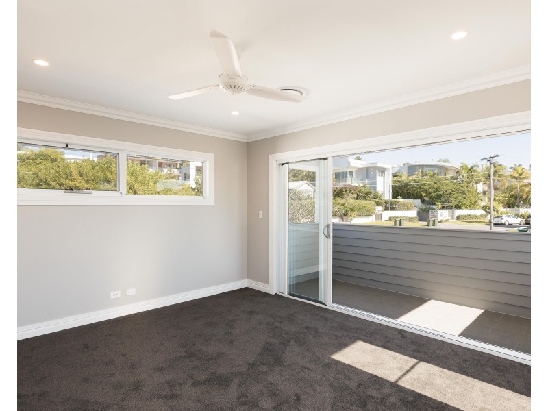 102 Apollo Road, Bulimba QLD 4171