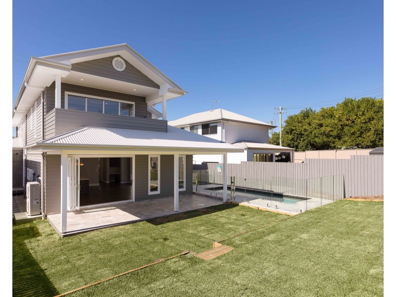 102 Apollo Road, Bulimba QLD 4171