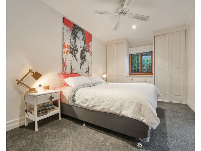 17 Burke Street, Coorparoo QLD 4151