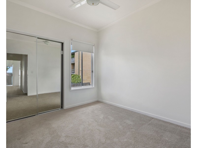 1/19 Donald Street, Camp Hill QLD 4152