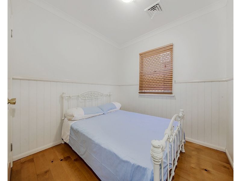 95 Ekibin Road, Annerley QLD 4103