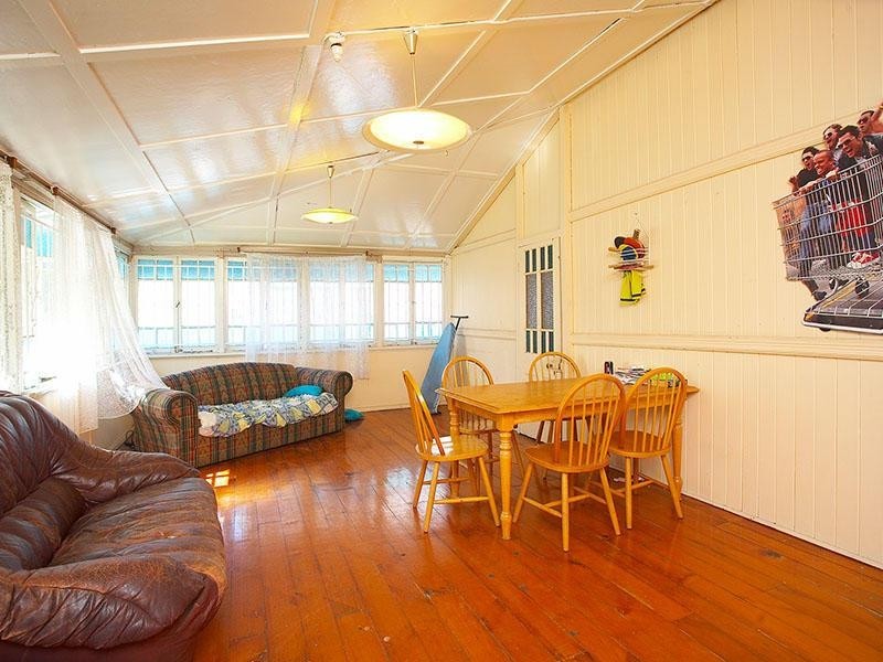 31 Salstone Street, Kangaroo Point QLD 4169