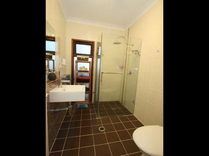 58 Carranya Street, Camp Hill QLD 4152